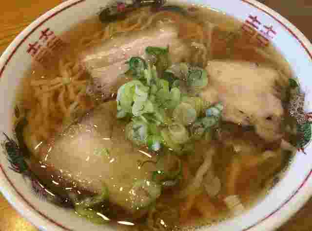 ラーメンうめ八のラーメン