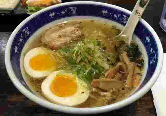 塩ラーメン