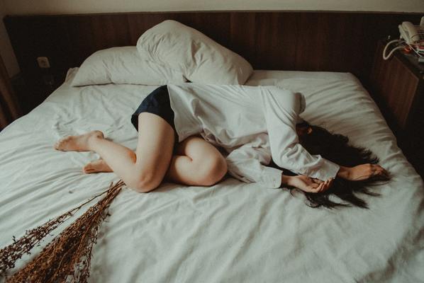 失恋して辛い時に立ち直る方法9選!のイメージ