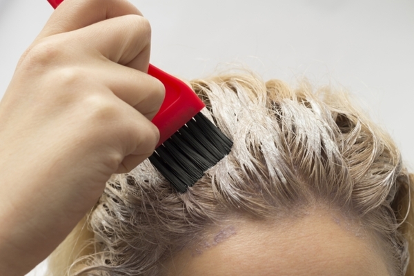 イルミナカラーのトワイライトは人気!ヘアカラーの色合いの仕上がりは?のイメージ
