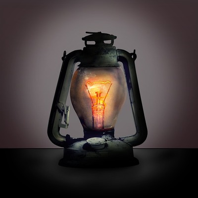100均ダイソーのランタンはおすすめ!LEDランタンなども紹介のイメージ
