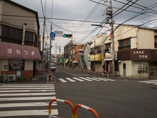 足立区綾瀬の治安や住みやすさ！一人暮らしの家賃が安い理由も紹介のイメージ