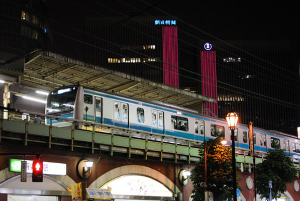 有楽町駅の喫煙所の場所は?日比谷駅周辺のタバコが吸えるスポットも紹介のイメージ