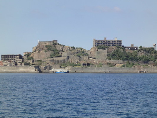 軍艦島は心霊スポットなの?幽霊が出る・心霊写真が撮れる噂は本当?のイメージ