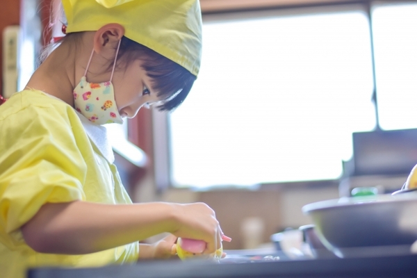 有賀さつきの娘で子供の現在!名前や学校は?今の画像も紹介のイメージ