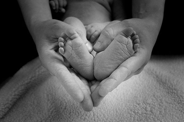 香取慎吾の子供は隠し子なの?画像は?事実婚の彼女との子供なの?のイメージ