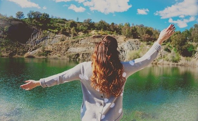 酒癖が悪い女性の性格や特徴!こんな行動は男性に嫌われる!のイメージ