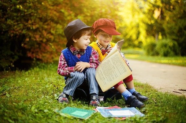 幼馴染の定義や意味とは?年齢的にいつからになるの?のイメージ