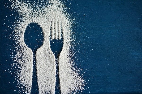 食べ方が汚い人の特徴!綺麗な食べ方に直す方法も紹介!のイメージ