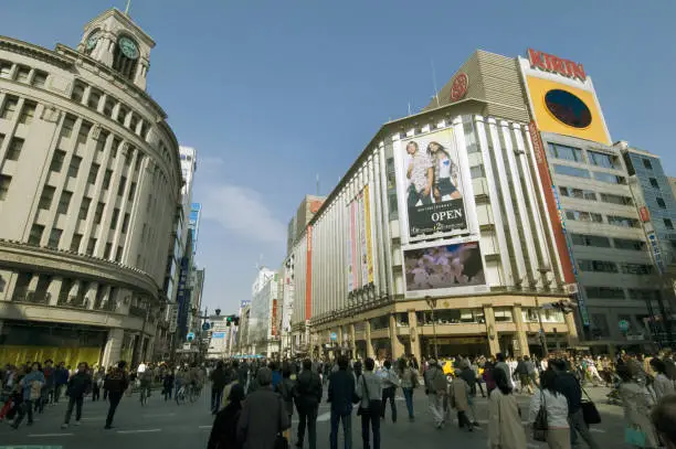 百貨店業界の動向とM&Aのメリット!売却・買収事例5選や流れと注意点も解説!