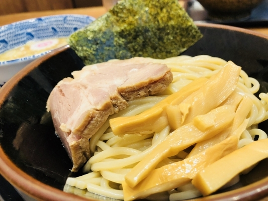 札幌の絶品つけ麺ランキングTOP30!おすすめの人気店は行列必須!のイメージ