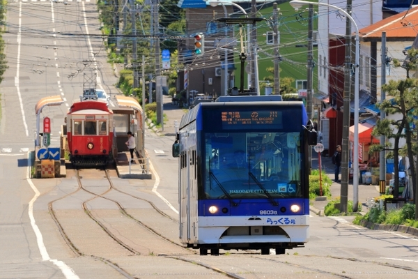駒場車庫を見学!市電好きには堪らない観光スポット!様々な車両が勢揃い!のイメージ