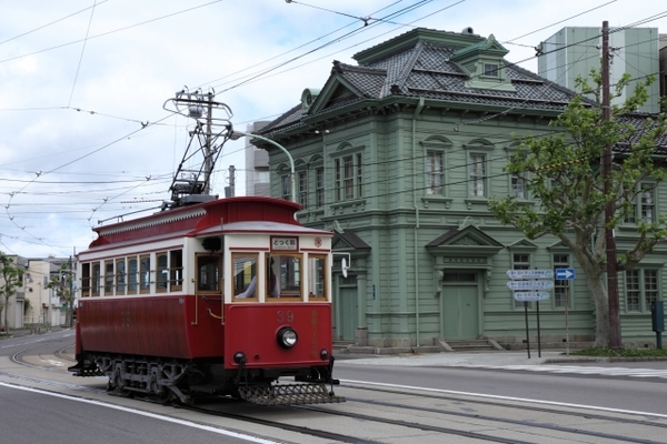 函館を市電で巡る旅!お得な1日乗り放題600円で観光&グルメを満喫!のイメージ