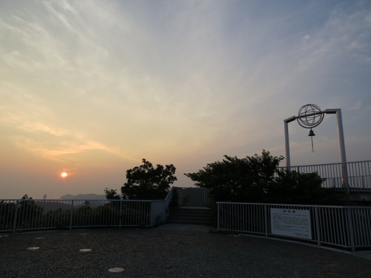室蘭八景の1つ「地球岬」!展望台からの絶景はまるで地球が丸く見える?のイメージ
