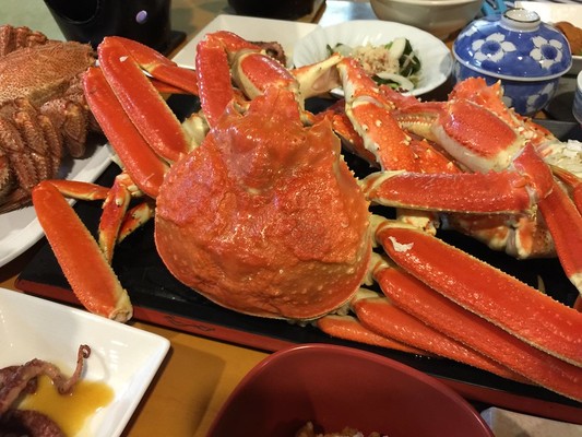 北海道旅行でカニを堪能したい!種類や食べ方・おすすめ店12選を解説!のイメージ