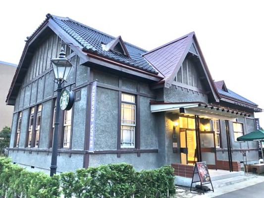 「青森銀行記念館」はレトロな洋風の重要文化財!入場料や駐車場は?のイメージ