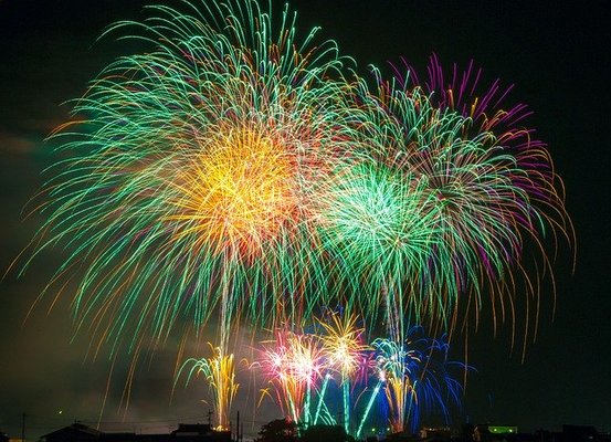秋田の花火大会ランキングTOP20!日程や規模・出店の様子など解説!のイメージ