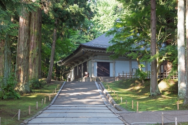 「中尊寺」のおすすめ駐車場ガイド!無料&安い穴場は?混雑情報も!のイメージ