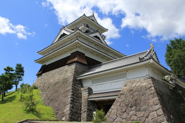 山形・上山市のシンボル「上山城」を観光!その魅力や歴史散策を紹介!のイメージ
