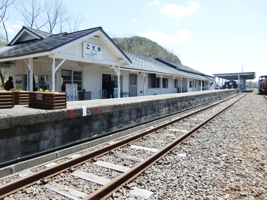 「小坂鉄道レールパーク」で運転体験や寝台列車に宿泊!鉄道文化を満喫!のイメージ