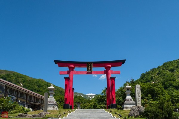 出羽三山のパワスポ「湯殿山神社」へ!ご利益&御朱印や参拝方法は?のイメージ