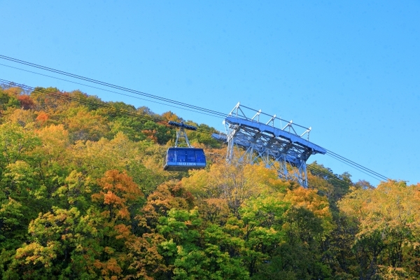 「藻岩山」の登山ガイド!おすすめルートや所要時間・駐車場を徹底解説!のイメージ