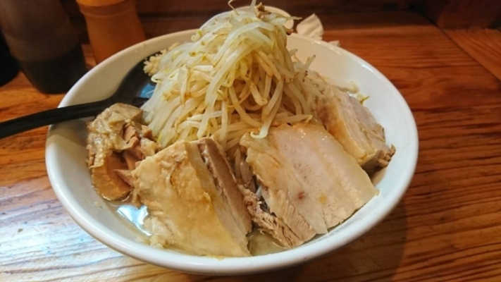 仙台「ラーメンパンチ」は二郎系のがっつりメニューが人気!味や評判は?のイメージ