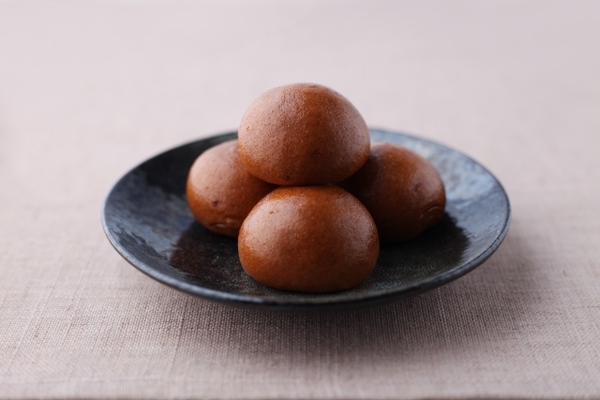 仙台の老舗銘菓「玉澤総本店」の黒砂糖まんじゅうが絶品!カフェでまったり!のイメージ