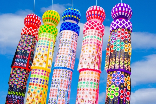 1度は行きたい!東北の有名な夏祭り14選!日程や見所を解説!のイメージ