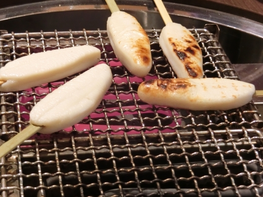 老舗「阿部蒲鉾店本店」は笹かまぼこの名付け親!商品や工場見学を紹介!のイメージ