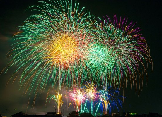 宮崎の有名な花火大会ランキングTOP16!祭りの出店や混雑情報!のイメージ