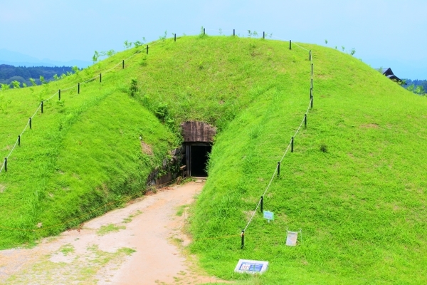 「西都原古墳群」は悠久の歴史と花の絶景名所!桜やコスモスの開花は?のイメージ
