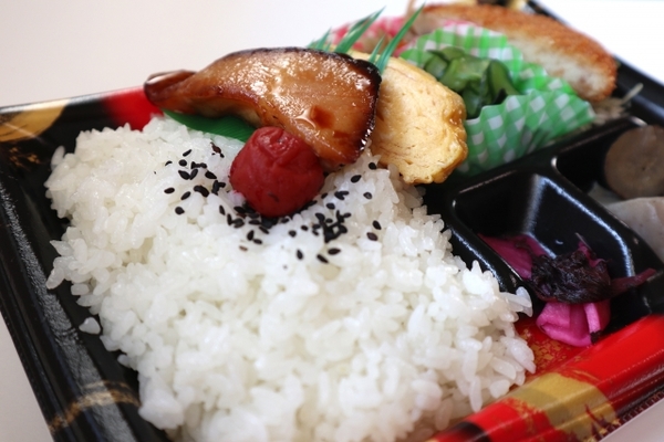 地元民愛用!「押川弁当」のチキン南蛮は絶品!人気メニューも紹介!のイメージ
