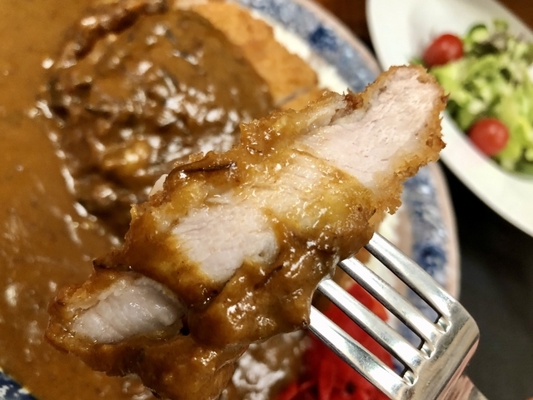 「ドライブイン一平」のデカ盛りカツカレーは必見!満腹メニューを解説!のイメージ