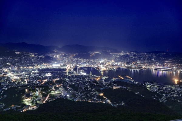 【長崎】世界も絶賛する1000万ドルの夜景!有名な定番スポット15選!のイメージ