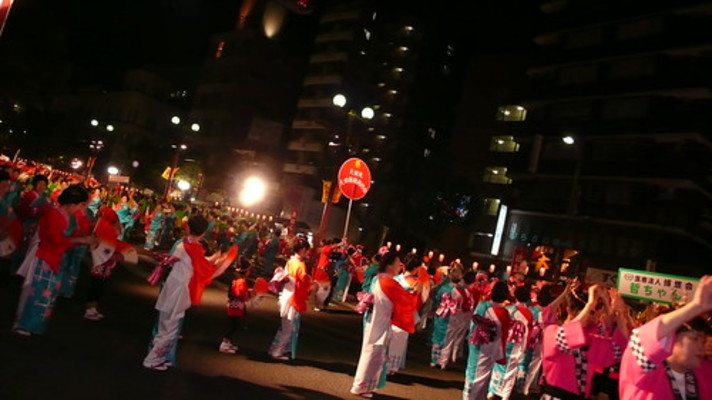 南九州最大!鹿児島の秋「おはら祭り」とは?踊り方や交通規制を解説!のイメージ