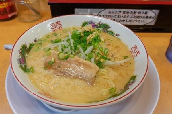 鹿児島中央駅のおすすめラーメンTOP16!人気店を食べ尽くそう!のイメージ