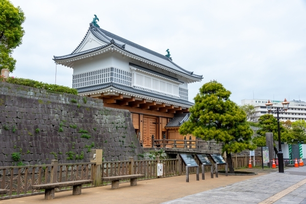 「鹿児島城(鶴丸城)」は薩摩藩の拠点だった名城!御楼門が復元?のイメージ