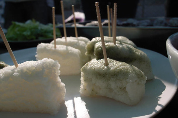 九州名物和菓子「軽羹(かるかん)」とは?レシピや作り方・販売店を解説!のイメージ