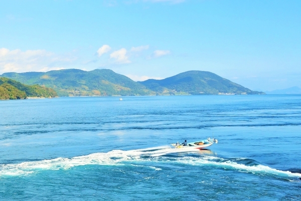 何もない島?火山島「諏訪之瀬島」の観光の魅力や温泉を紹介!のイメージ