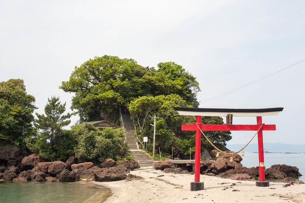 海に浮かぶ学問の神社!「荒平天神」の満潮時の絶景や御朱印を解説!のイメージ