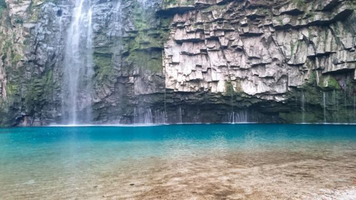 まさに秘境!鹿児島「雄川の滝」は絶景の癒しの空間!アクセスも解説!のイメージ