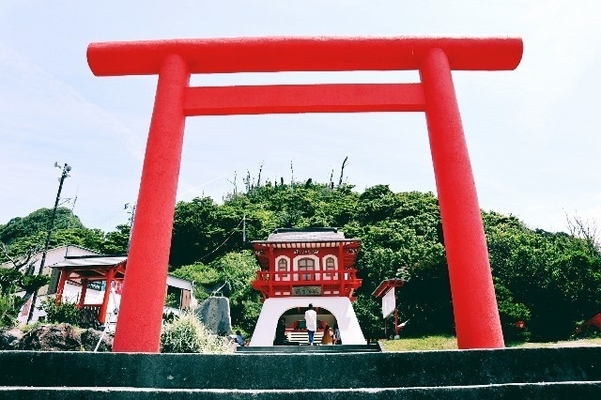 鹿児島「龍宮神社」はまるで伝説の龍宮城?縁結びのご利益も見逃せない!のイメージ