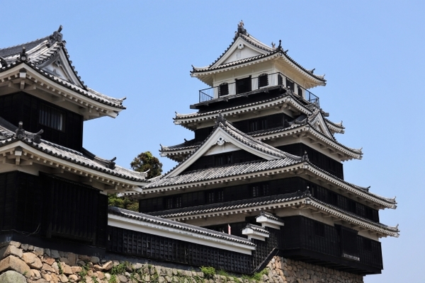 日本百名城「中津城」と福沢諭吉ゆかりの城下町を散策!観光の魅力とは?のイメージ