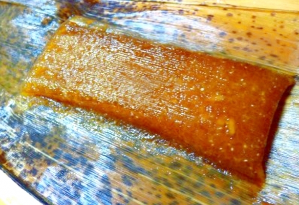 南九州の郷土菓子「あくまき」とは?その味や作り方&食べ方を徹底解説!のイメージ