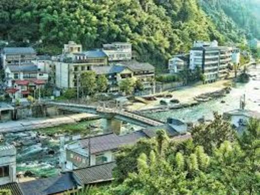 天ケ瀬温泉と言えば「川湯」が有名!珍しい共同浴場が開放的すぎる?のイメージ