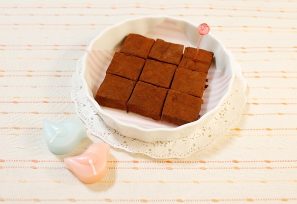 三原豆腐店の名物「豆腐生チョコ」がセンス溢れる一品!賞味期限や通販情報!のイメージ