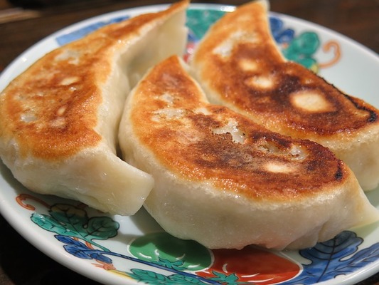 「餃子屋弐ノ弐」でパリパリ絶品餃子を食す!メニュー&店舗情報!のイメージ