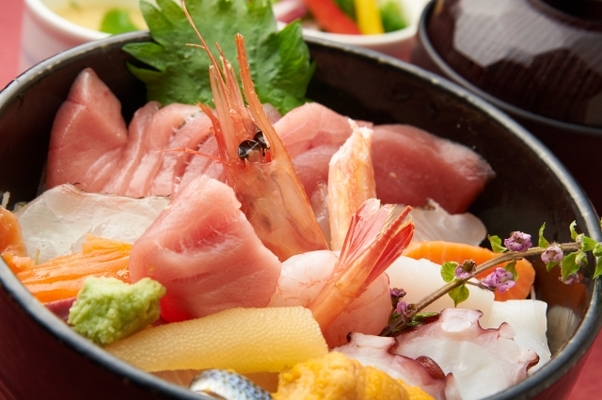 米子で食べたい絶品海鮮丼10選!ランチにも人気のおすすめ店を紹介!のイメージ