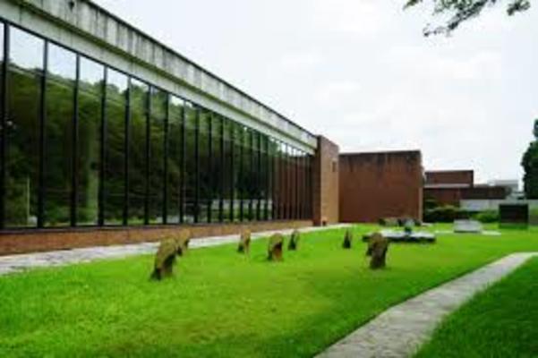 「山口県立美術館」で楽しむ絵画の魅力とは?グッズやカフェ情報も解説!のイメージ